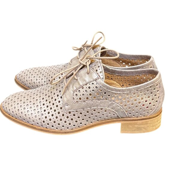 Geewawa Perforated Leather Loafers Bronze Size 6.5 - Picture 5 of 7